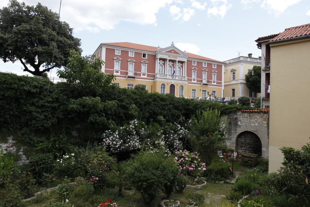 Apartment Vallamar free parking Zadar Eksteriør bilde