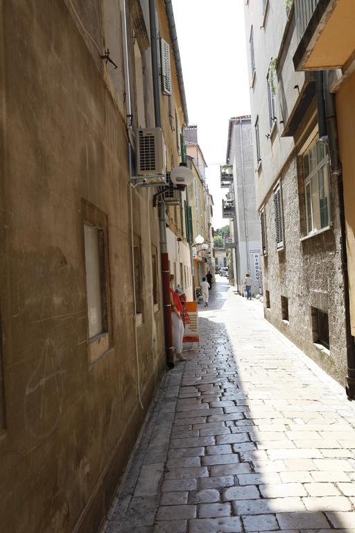 Apartment Vallamar free parking Zadar Eksteriør bilde
